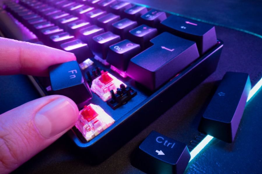APC P11VT3 Best Overall for Gaming PCs