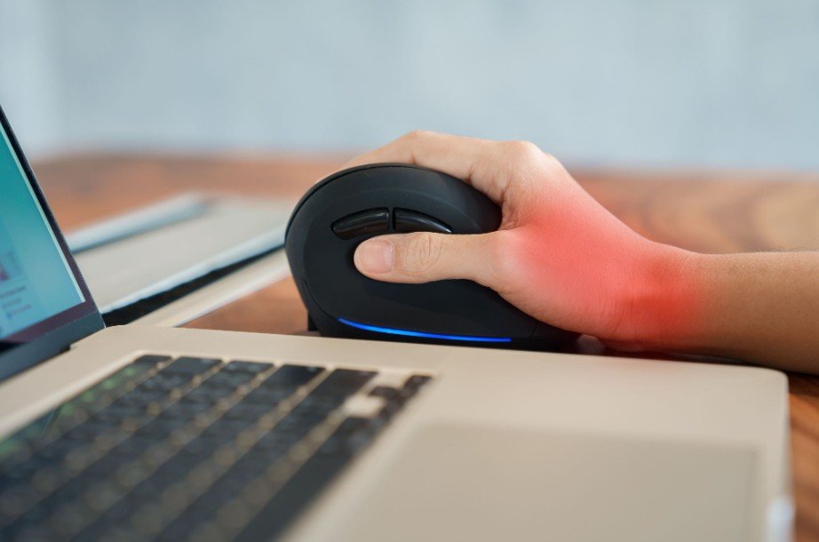 Can Mouse Sensitivity Reduce Wrist Movement