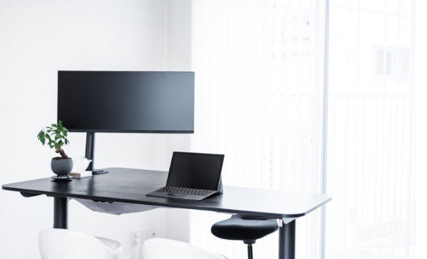 External Monitor Blurry? Find the Cause and Fix It