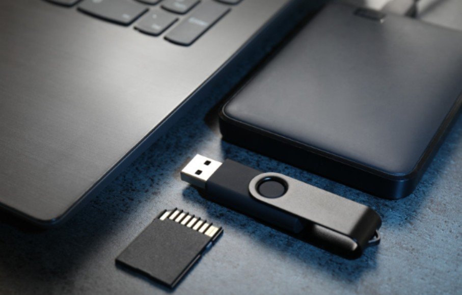 How to Back Up a Mac to an External Drive Without Losing Files