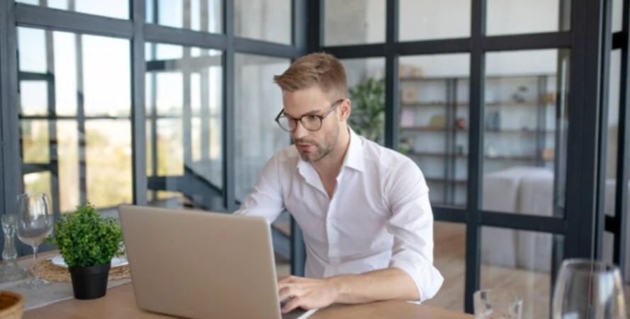 How to Back Up a Windows 11 Laptop Before Replacing It