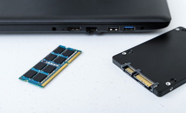 How to Tell If a Slow PC Needs More RAM or a Faster SSD