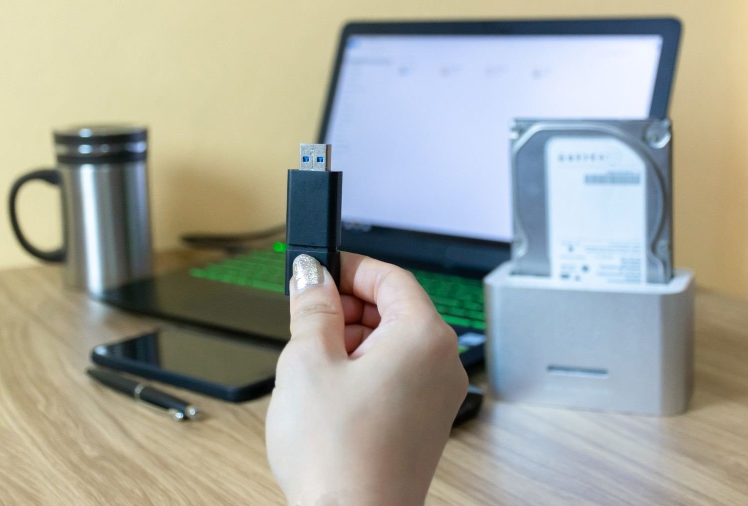 Is USB Bluetooth Better Than a PCIe Bluetooth Card?