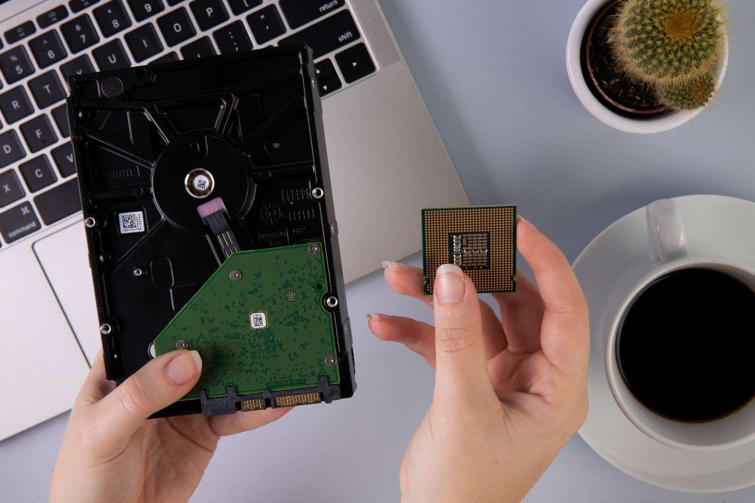 Is Liquid Metal Better Than Premium Thermal Paste?