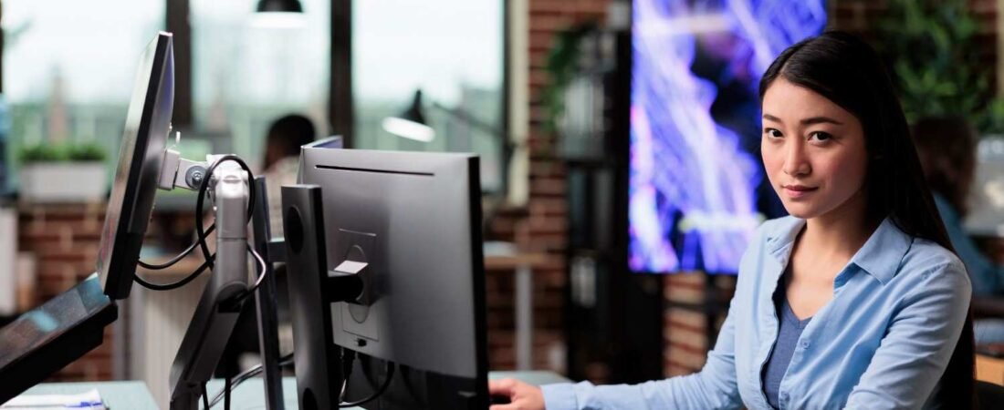 Best KVM Switch for Two Computers for High-Refresh Workstations 